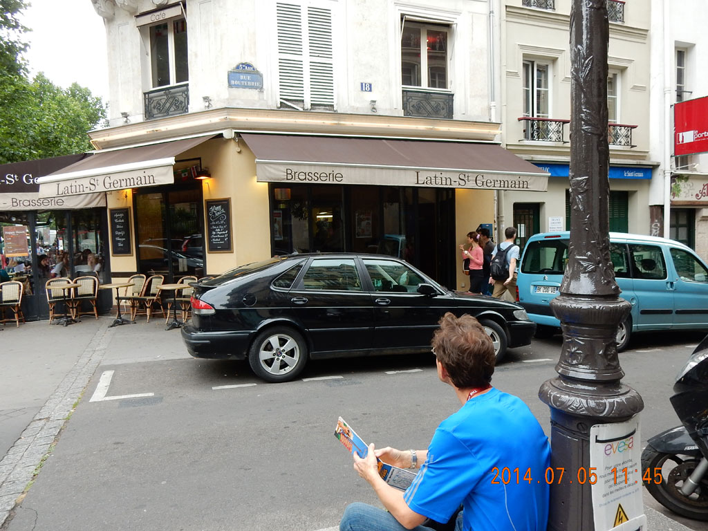 07-05 17:45 Boulevard Saint-Germain near Rue Boutebrie