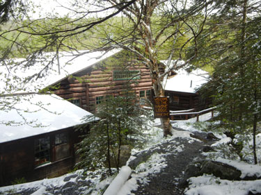 09-54 - Ravine Lodge